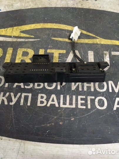 Блок управления сиденьем Hyundai Ix 55 1 3.8 G6DA