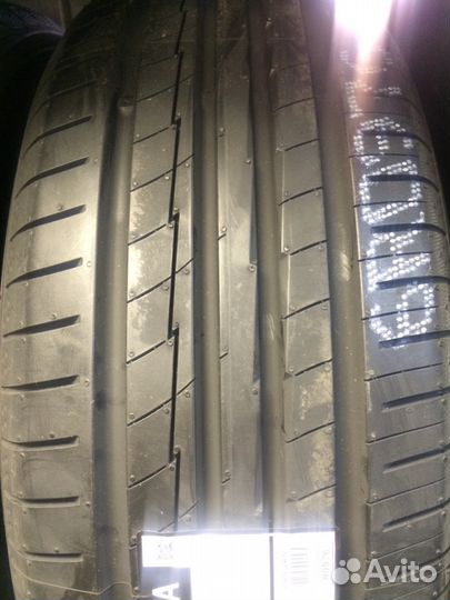 Yokohama BluEarth-A AE-50 215/65 R17