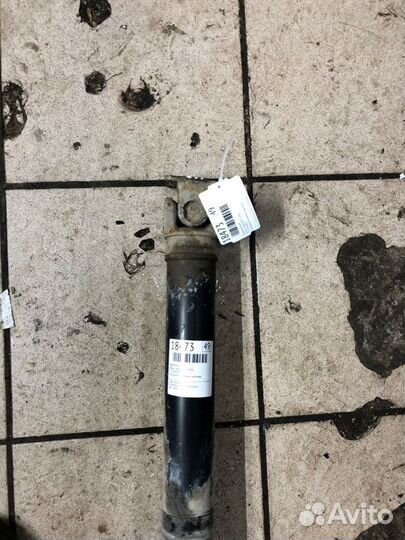 Б/У карданный вал В хорошем состоянии, оригинал