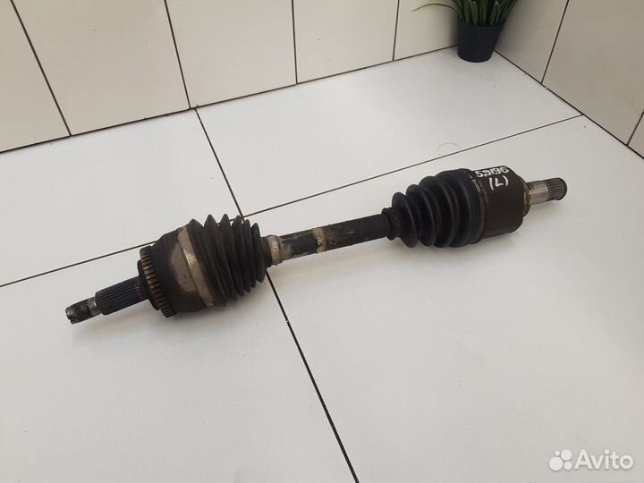 Полуось (привод) левый (Geely Atlas)