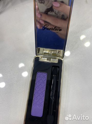 Тени для век