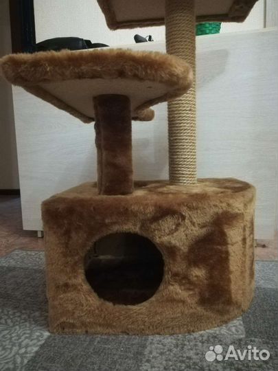 Домик для кошки с когтеточкой