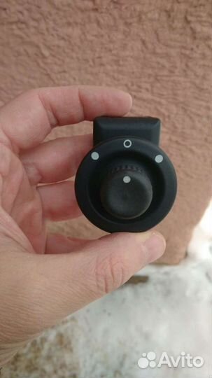 Кнопка регулировки зеркал Рено Меган 2