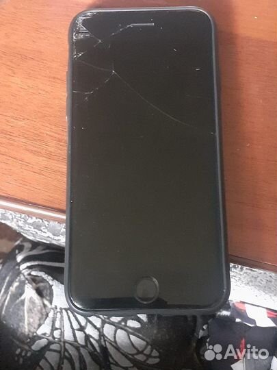 iPhone 6S, 64 ГБ