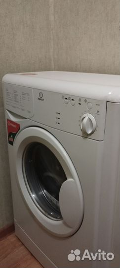 Стиральная машина indesit