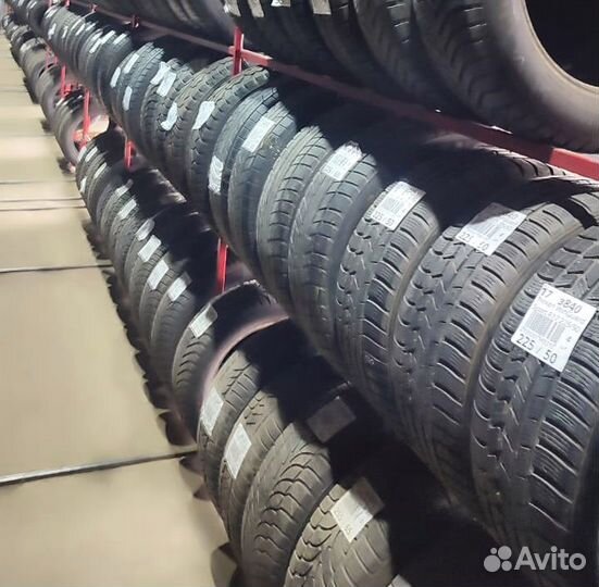 Cooper Evolution CTT 225/55 R19 95M