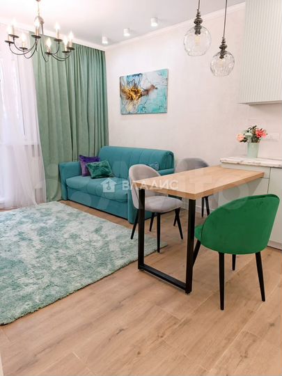 2-к. квартира, 62 м², 3/17 эт.