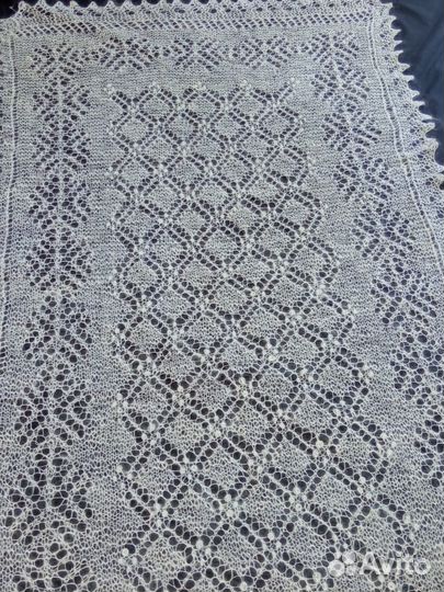 Палантин пуховый 