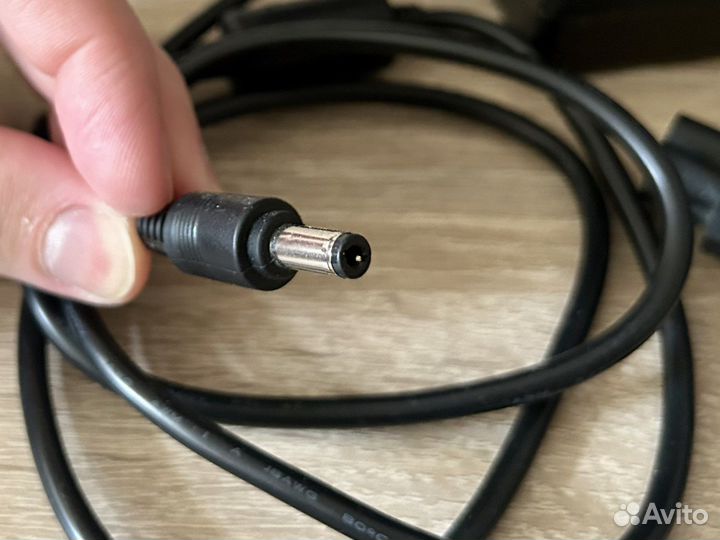 Блок питания Asus 19V, 6,3A