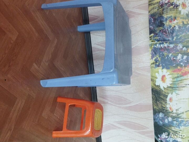 Детский стол и стульчик