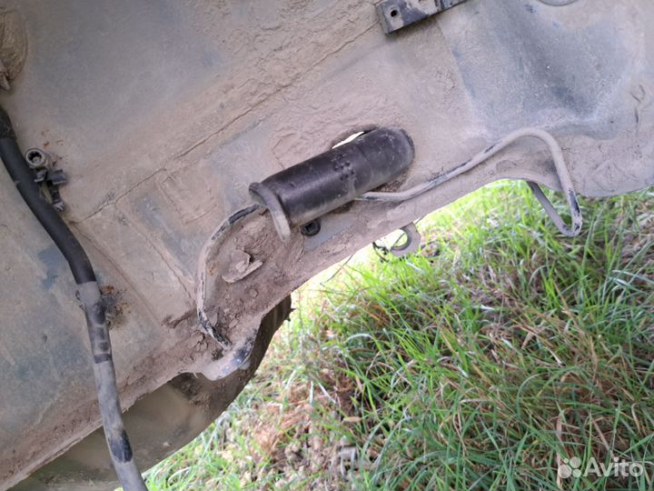 Трубка тормозная передняя Audi A6 C6