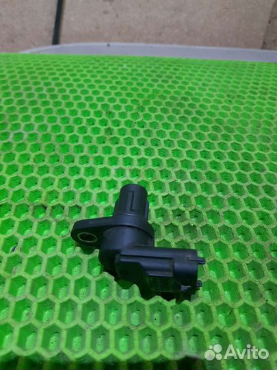 Датчик распредвала Opel corsa D z10xep