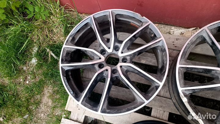 Mercedes w463 диск r20