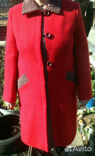 Пальто демисезонное