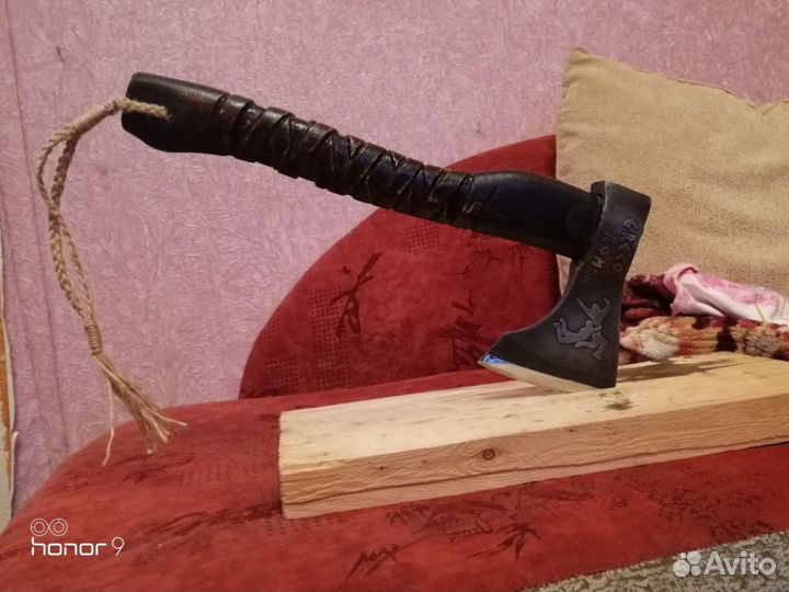 Топор ручной работы