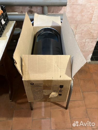 Корзина для бумаг с пепельницей