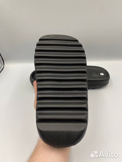 Adidas Yeezy Slide черные 42 размер