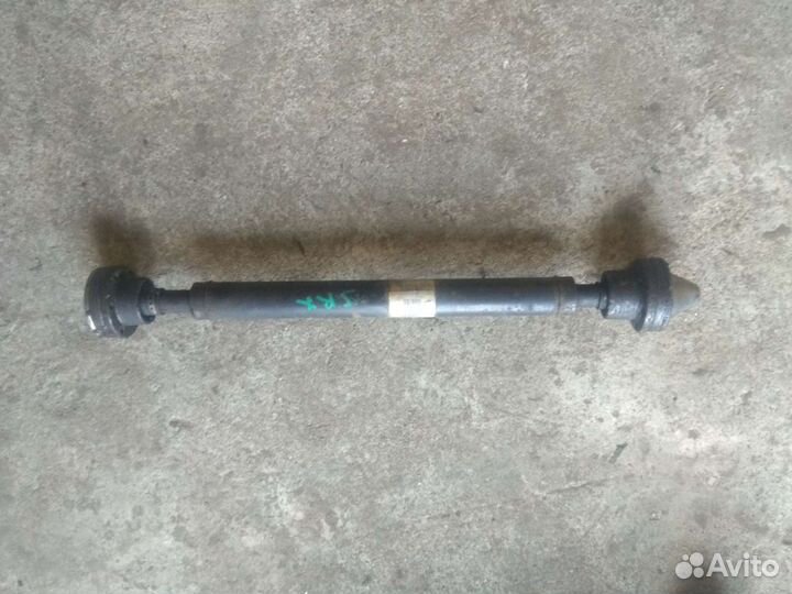 Карданный вал передний Cadillac SRX 15212141