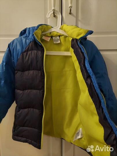 Куртка на мальчика 7-8 лет