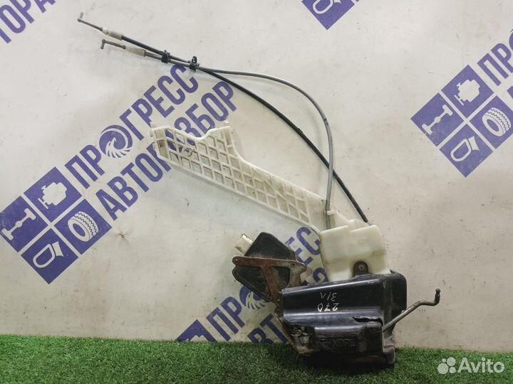 Замок двери задний левый Hyundai Elantra 3 Xd2