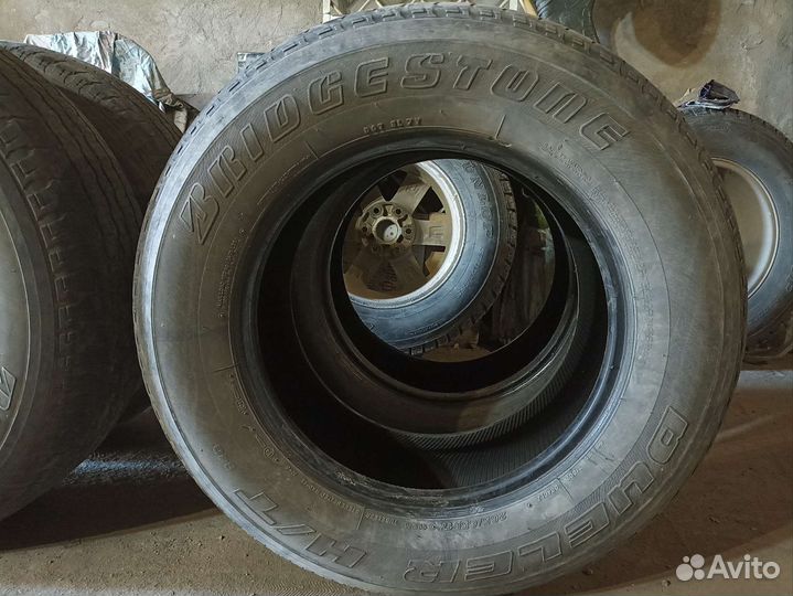 Bridgestone Dueler H/T D840 265/65 R17