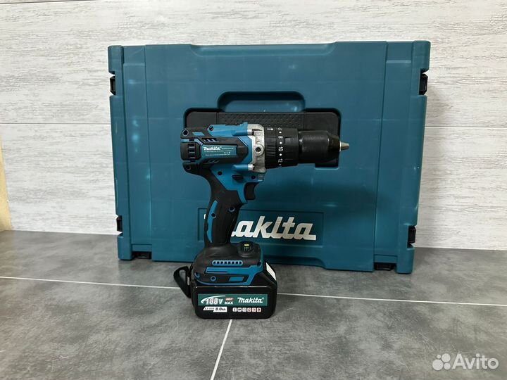 Аккумуляторный набор Makita 4 в 1 с ледобуроом