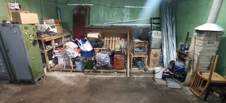 Гараж, > 30 м²