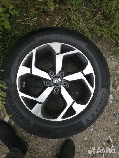 Continental ContiPremiumContact 5 225/60 R17