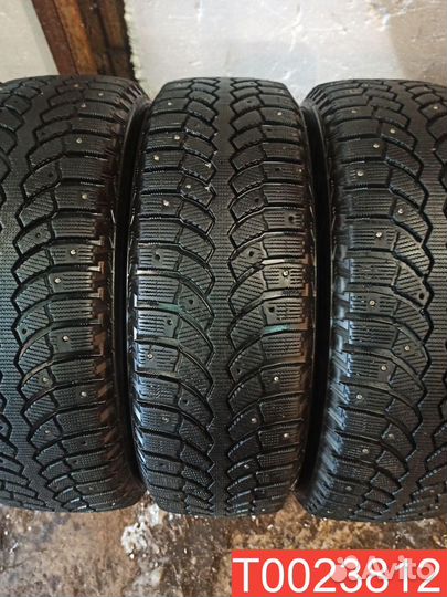 Bridgestone Blizzak Spike-01 225/65 R17 100R