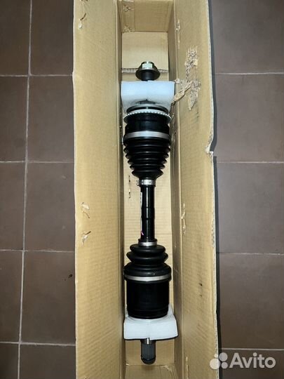 Привод передний левый Паджеро 4