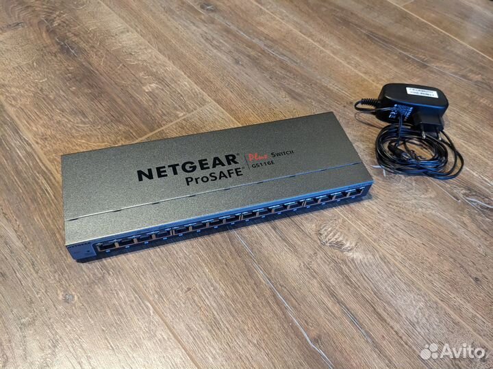 Коммутатор Netgear GS116Ev2 (smart, 16x1Gb)