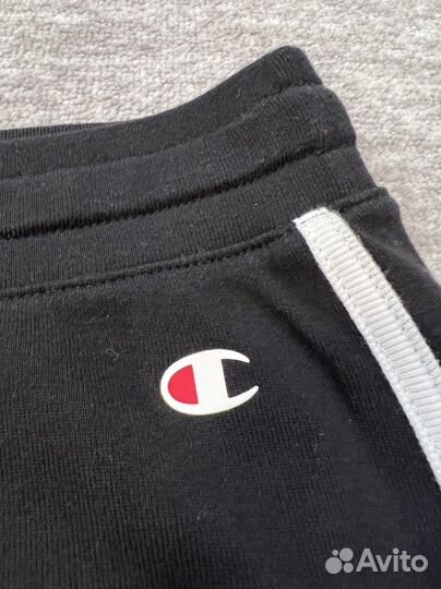 Новые шорты Champion 44/46 размер