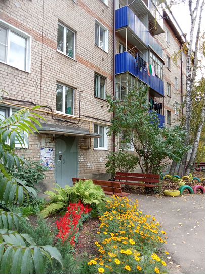 3-к. квартира, 60 м², 1/5 эт.