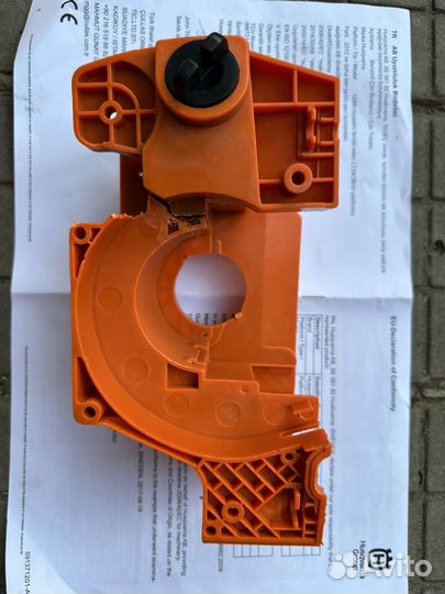 Корпус картер Husqvarna 137 142 китай