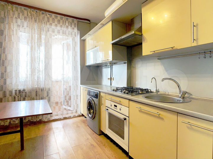 1-к. квартира, 38 м², 4/10 эт.