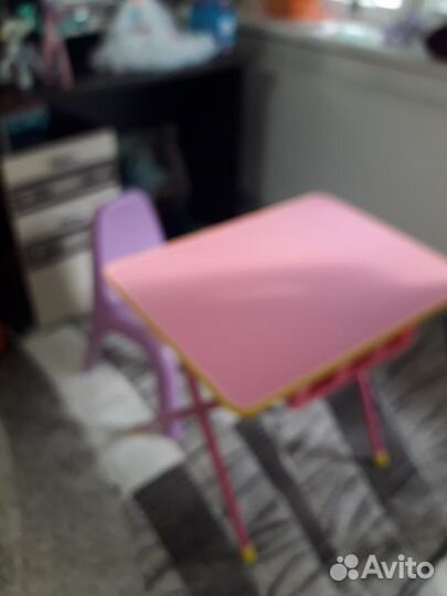 Детский стол и стул