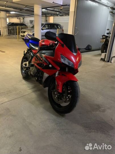 Honda cbr1000rr fireblade