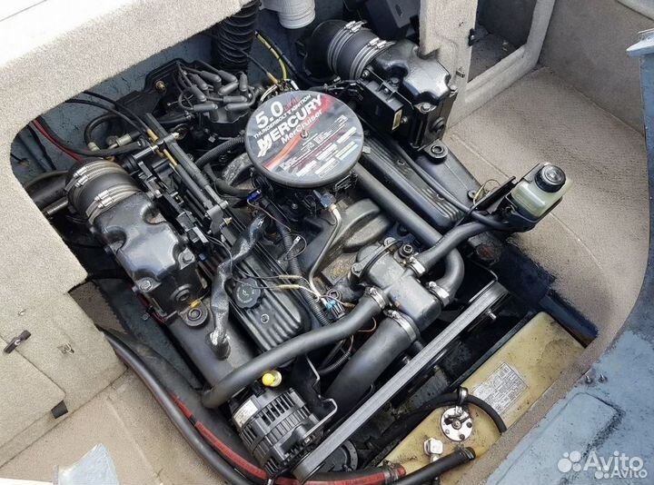 Катер bayliner 212 CU