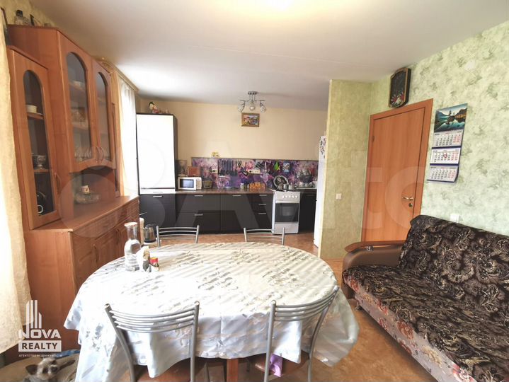 3-к. квартира, 69,8 м², 1/3 эт.