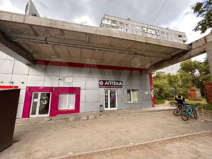 Торговая площадь с отдельным входом, 32.6 м²