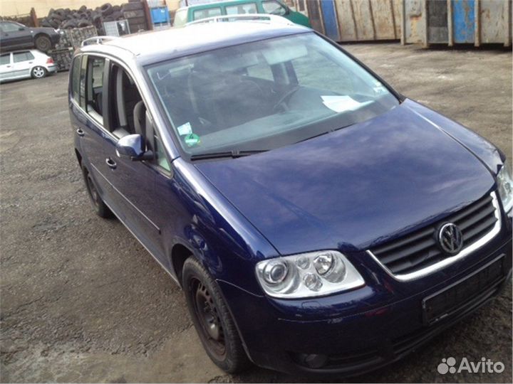 Разбор на запчасти Volkswagen Touran 2003-2006