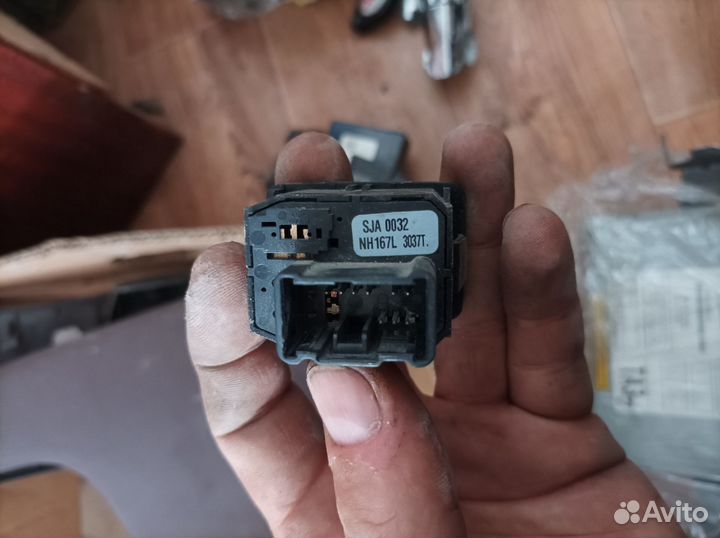 Кнопка управления рулевой колонкой Acura Mdx YD2