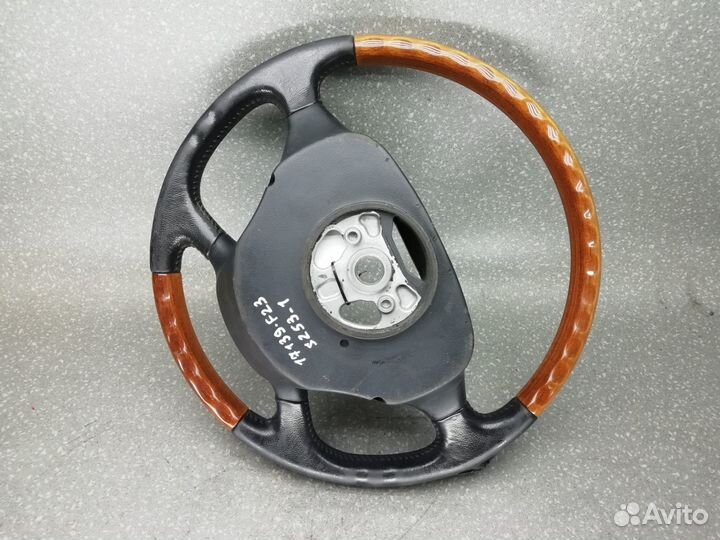 1881451 Рулевое колесо кожа дерево scania