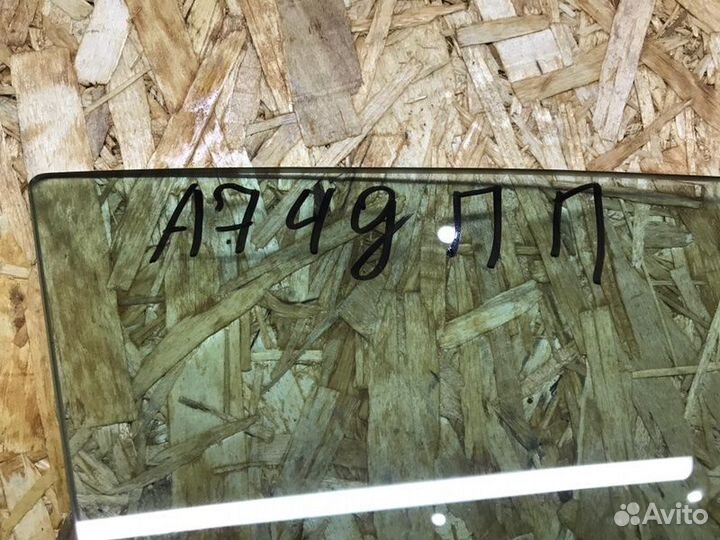 Стекло двери переднее правое Audi A7 4G 3.0 2011