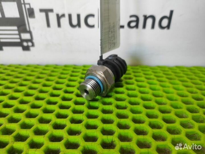 Датчик давления топлива/масла Volvo Fh 4