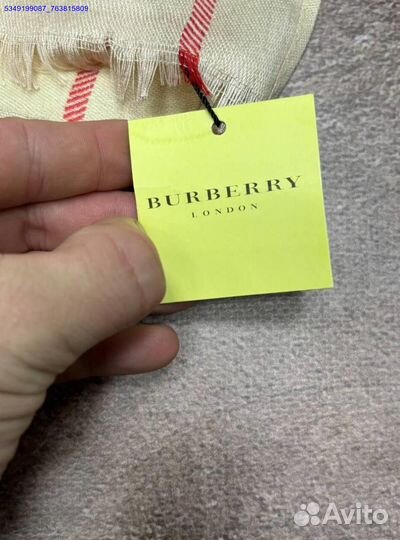 Шарф Burberry