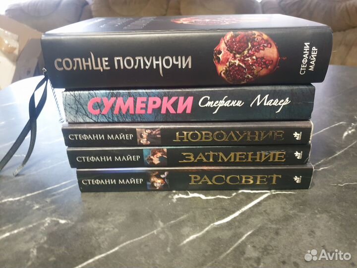Голодные игры, Научпоп книги и другие