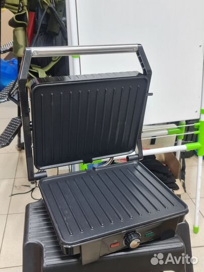Электрогриль новый