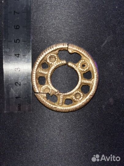 Бронзовый амулет 18 века