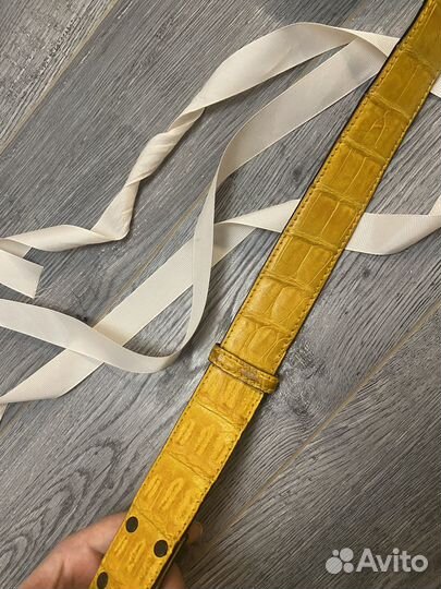 Ремень из кожи крокодила